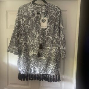Tori Richard Monochrome Leaf Pattern Blouse